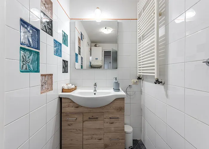 Casa Dell'artigiano Fiorentino * Firenze